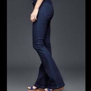 GAP 1969 flare jeans